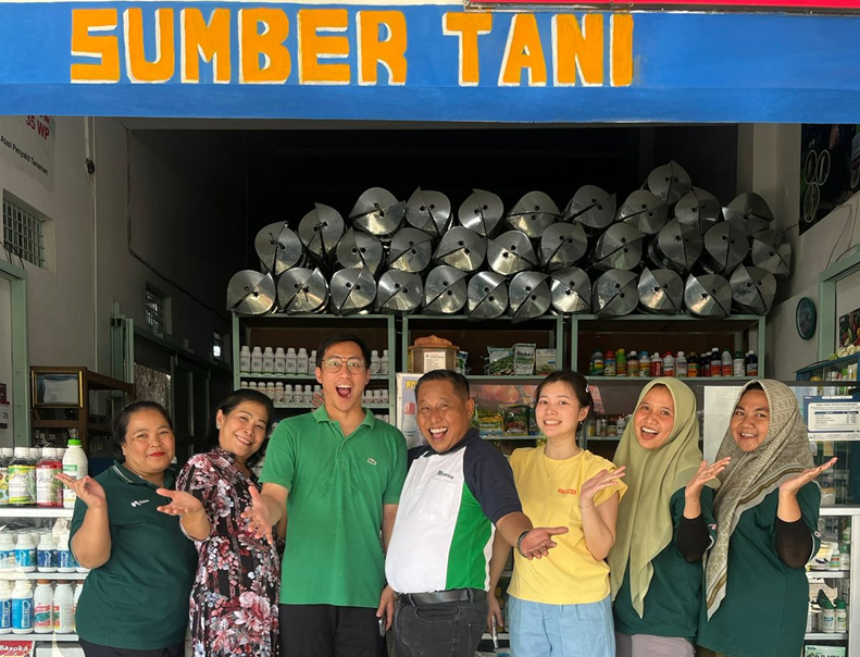 Narji dengan Toko Mitra Advansia