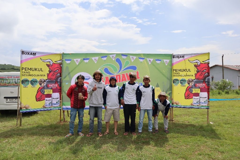 Antusiasme petani di Dieng 
