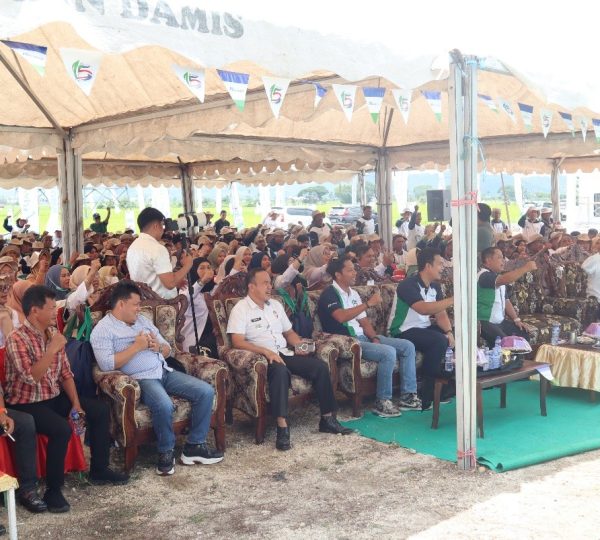 Dihadiri 500 lebih Petani, ADVANSIA INDOTANI Sukses gelar “Karnaval Advansia” di SIDRAP