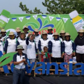 Karnaval Advansia Brebes - Petani Foto Bersama